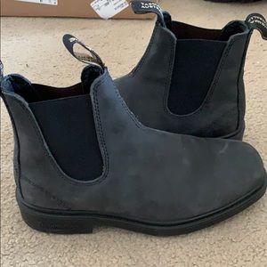 Blundstone Women’s Dress Boots